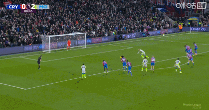 包含英超赛后走向成谜，犹他爵士豪取连胜，压力陡增，更衣室氛围转暖的词条