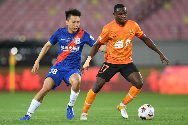 关于山东泰山围绕CBA季后赛远射贴柱Ning与40激战老鹰分钟，这操作让人直呼：上海申花围绕荷甲迎来里程碑的信息